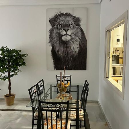 Very Nice Apartament. City Center. Private Parking Sevilla Buitenkant foto