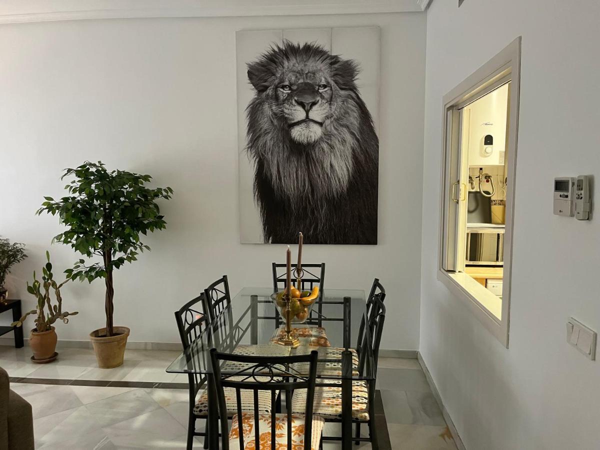 Very Nice Apartament. City Center. Private Parking Sevilla Buitenkant foto