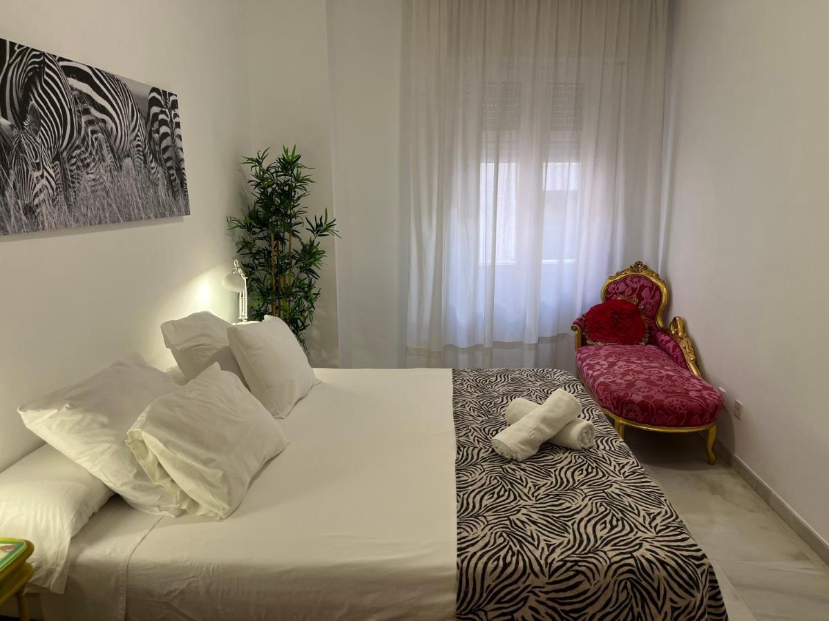 Very Nice Apartament. City Center. Private Parking Appartement Sevilla Buitenkant foto