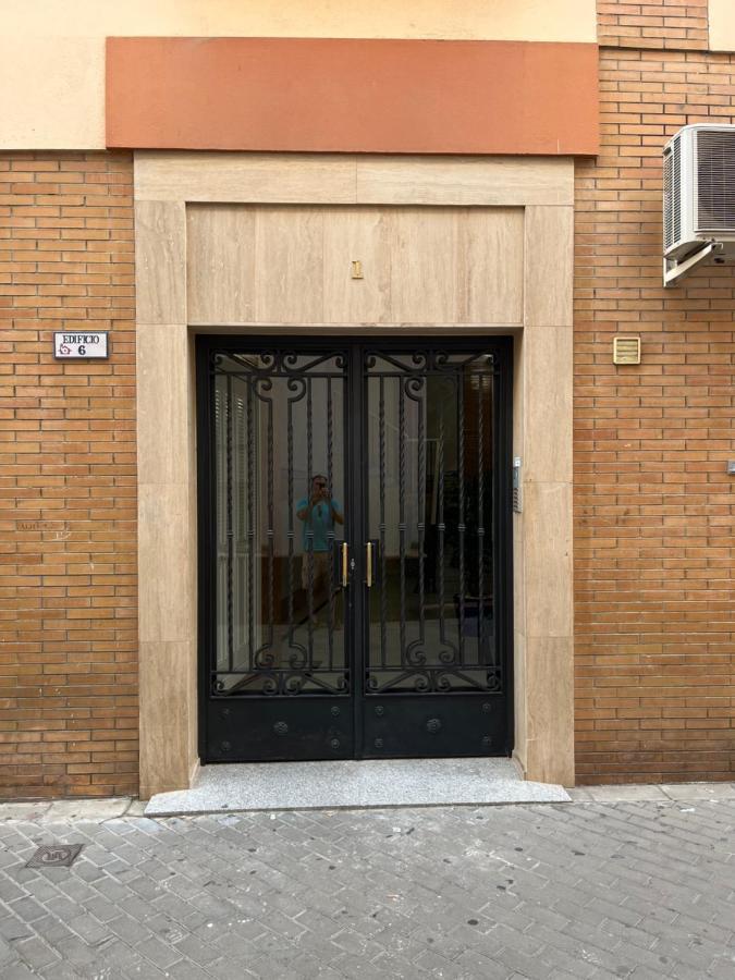Very Nice Apartament. City Center. Private Parking Sevilla Buitenkant foto